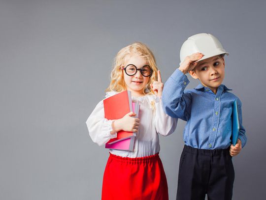 Zabawy, które rozwijają kreatywność i zachęcają dzieci do odkrywania nowych ról